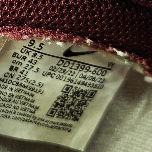 Nike Dunk High Retro Team Red White DD1399-600 Size 9.5 Men’s Sneakers - Picture 7 of 7